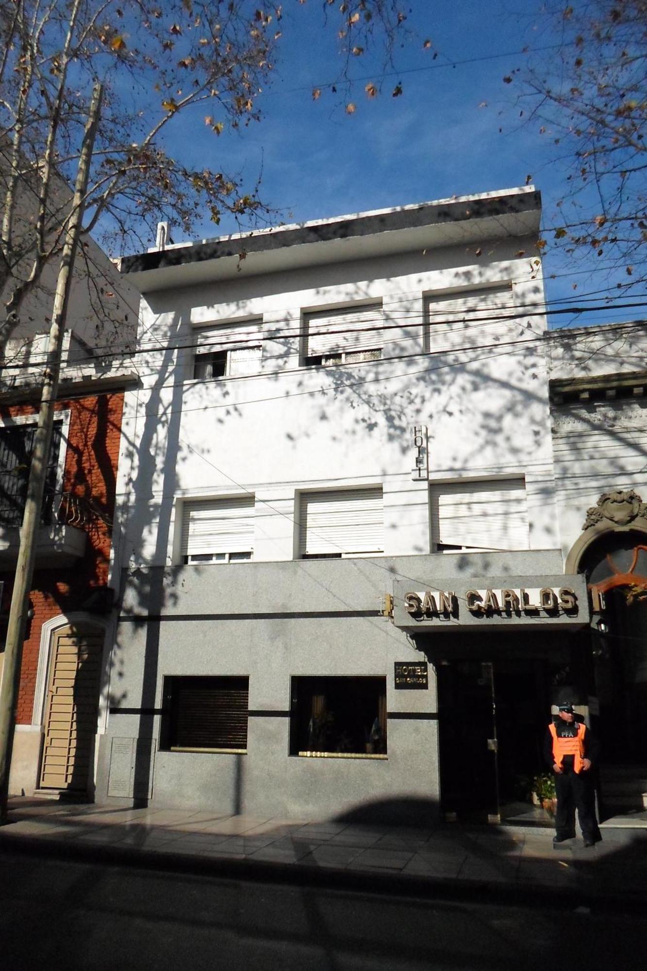 Hotel San Carlos Buenos Aires Exterior photo
